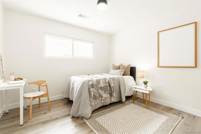 9376 Starcrest Dr, Santee CA: https://media.crmls.org/mediaz/c12f8cdb-dacf-4a20-b486-ce3be4ab4ff5.jpg