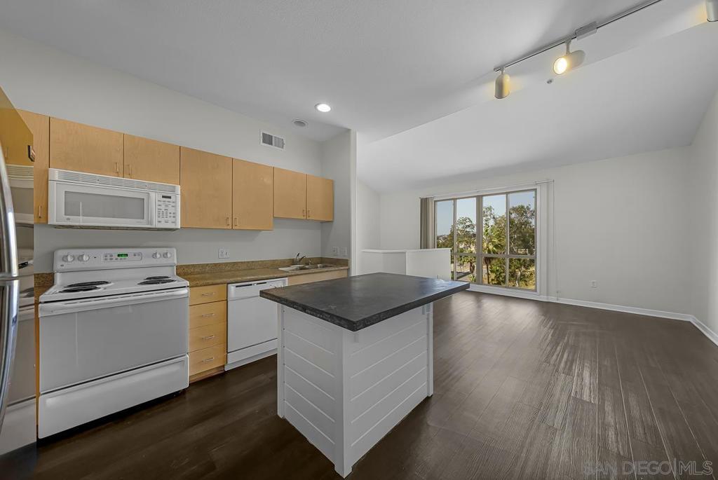 1501 Front St - photo 19