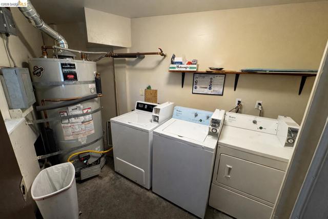 Image 24 of 25 For 2015 Hearst Ave