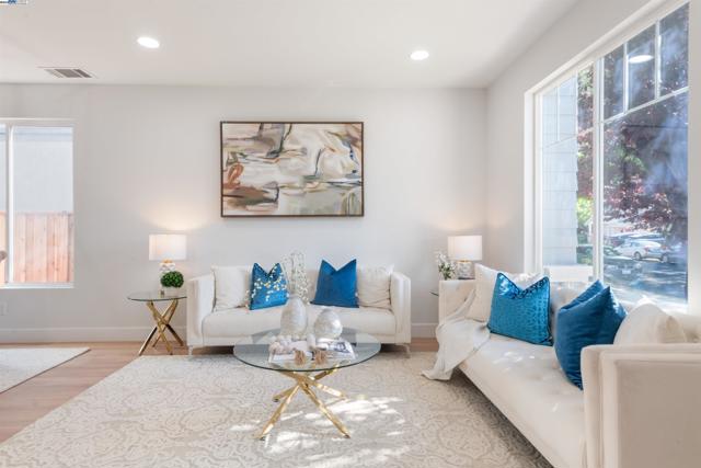 4667 Myrtle Dr, Dublin CA: https://media.crmls.org/mediaz/c131c048-8d0e-4935-83f0-102f24724e8b.jpg