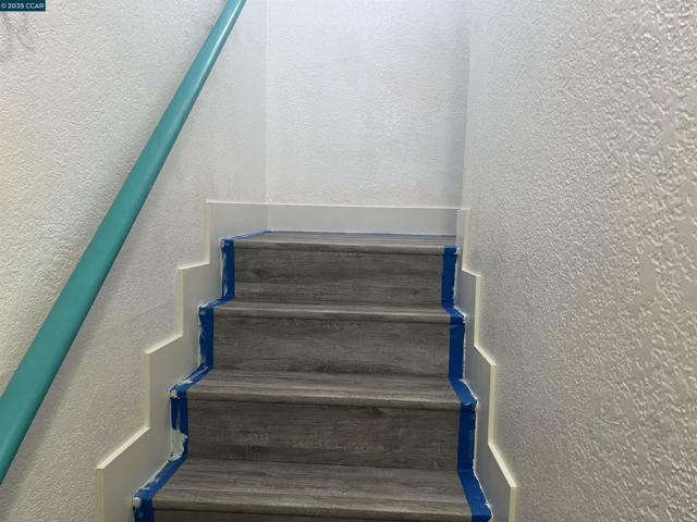 112 Westgate Cir, San Pablo CA: https://media.crmls.org/mediaz/c131c2f0-1b13-4f6a-a7e3-5efe705e456c.jpg