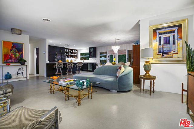 2235 E Paseo Gracia, Palm Springs CA: https://media.crmls.org/mediaz/c132dde3-9793-4d3f-8d14-2ee56e2ad092.jpg