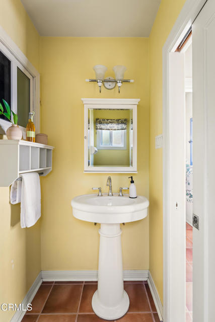Detail Gallery Image 17 of 32 For 2428 Seneca St, Pasadena,  CA 91107 - 2 Beds | 1/1 Baths