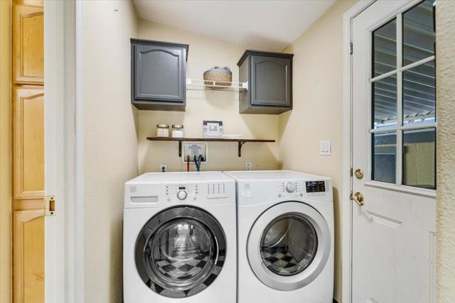444 Whispering Pines Drive, Scotts Valley CA: https://media.crmls.org/mediaz/c13396f8-dd4d-4924-947f-dc7b45341783.jpg