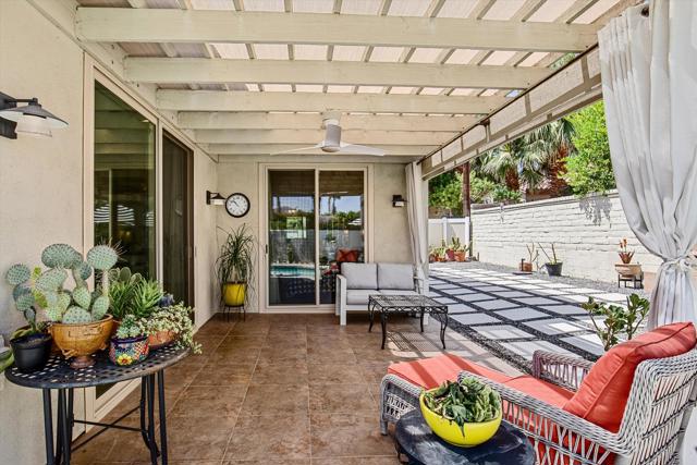 Image 25 of 38 For 52505 Avenida Alvarado