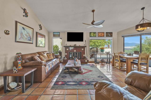 Detail Gallery Image 5 of 30 For 3215 Roadrunner Dr, Borrego Springs,  CA 92004 - 2 Beds | 2 Baths