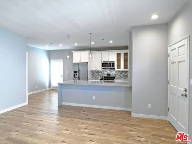 10560 SANTA MONICA, Los Angeles CA: https://media.crmls.org/mediaz/c135f30e-4afc-429e-a29e-1c157eed9057.jpg