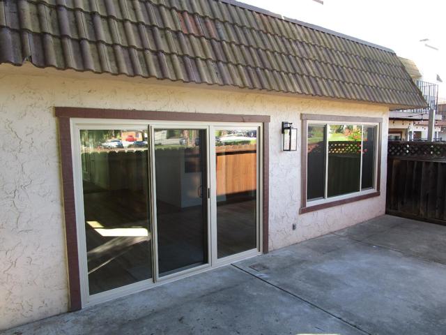 25 Villa Pacheco Court, Hollister CA: https://media.crmls.org/mediaz/c1368d5d-7910-4727-bd0b-0f16dc03b441.jpg