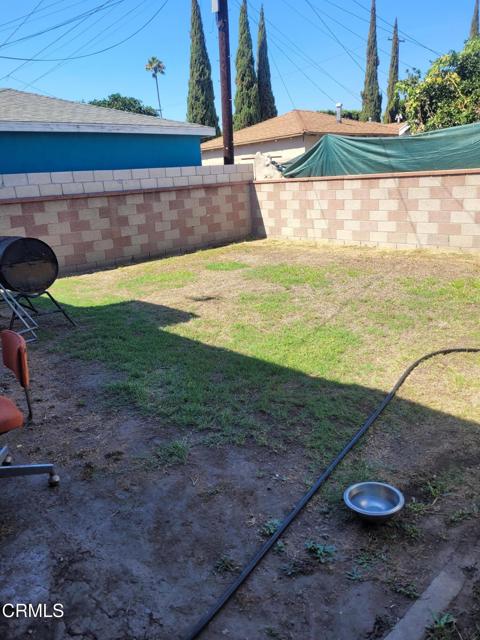 Detail Gallery Image 5 of 19 For 1239 E 124th St, Los Angeles,  CA 90059 - 2 Beds | 1 Baths