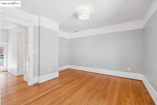 1912 Virginia St, Berkeley CA: https://media.crmls.org/mediaz/c137907b-0504-4206-b2aa-794837cae3e3.jpg