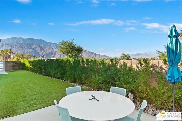 1280 Celadon Street, Palm Springs CA: https://media.crmls.org/mediaz/c137a959-7997-4ab6-a554-6cdb97bfec7f.jpg