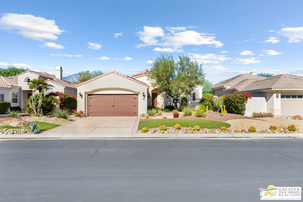 MLS #25603139PS image #1