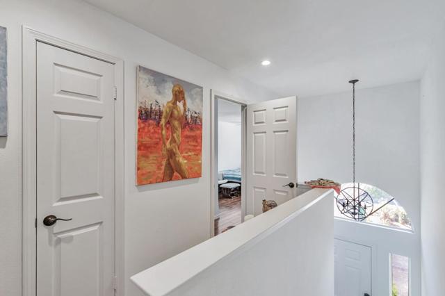 17165 Creekside Circle, Morgan Hill CA: https://media.crmls.org/mediaz/c138451d-61c3-4974-86a4-30d14ba05377.jpg