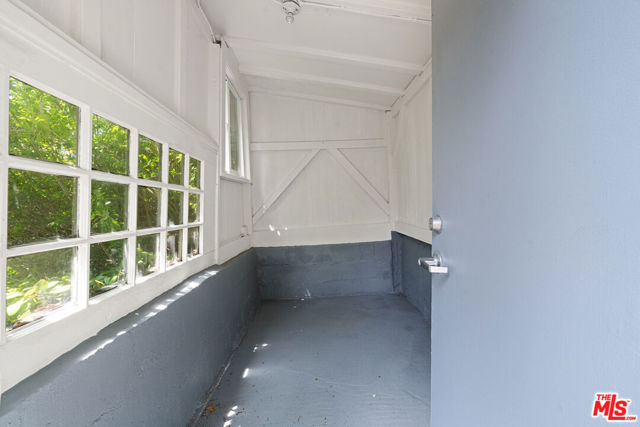 631 Pier Avenue, Santa Monica CA: https://media.crmls.org/mediaz/c139be42-c502-48d3-9122-7f5047a929c1.jpg