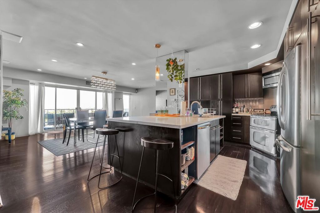 1155 N La Cienega Boulevard #702