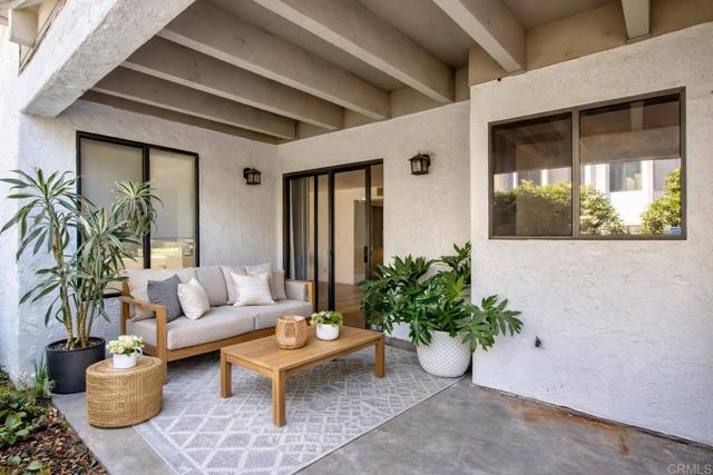 Detail Gallery Image 7 of 9 For 534 via De La Valle, Solana Beach,  CA 92075 - 2 Beds | 2 Baths