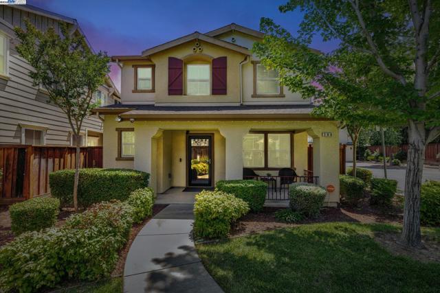 208 Jupiter Ct., Pittsburg CA: https://media.crmls.org/mediaz/c13c0ba6-db02-4fc5-89c1-21d7e14328b2.jpg