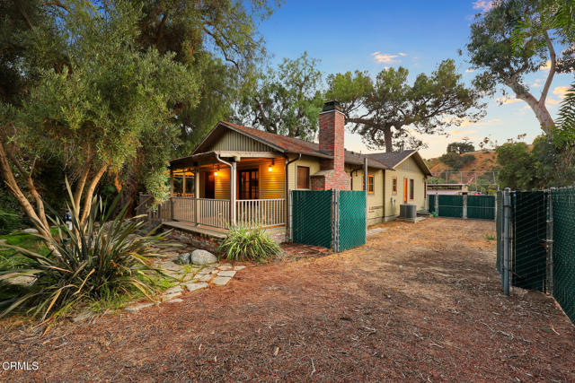 307 San Pascual Avenue, South Pasadena CA: https://media.crmls.org/mediaz/c13c2fd2-8681-45d2-8758-bd21ca8863cc.jpg