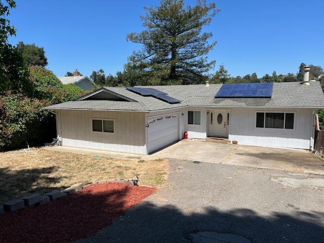 9769 Borromeo Drive, Salinas CA: https://media.crmls.org/mediaz/c13c9e4f-3021-4bd7-950a-a4a339b2dcbd.jpg