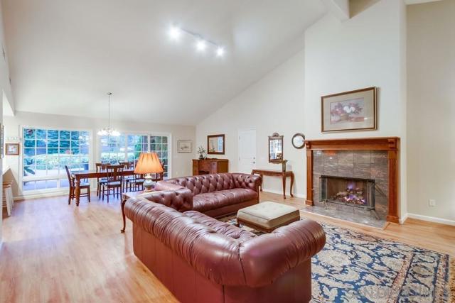 16657 Valle Verde Rd, Poway CA: https://media.crmls.org/mediaz/c13d7c40-7867-4b20-b533-3db9cfd96a34.jpg