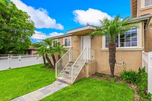 6704 Tait Street, San Diego CA: https://media.crmls.org/mediaz/c13d9587-125c-4f16-935c-4cd37ef26ff1.jpg