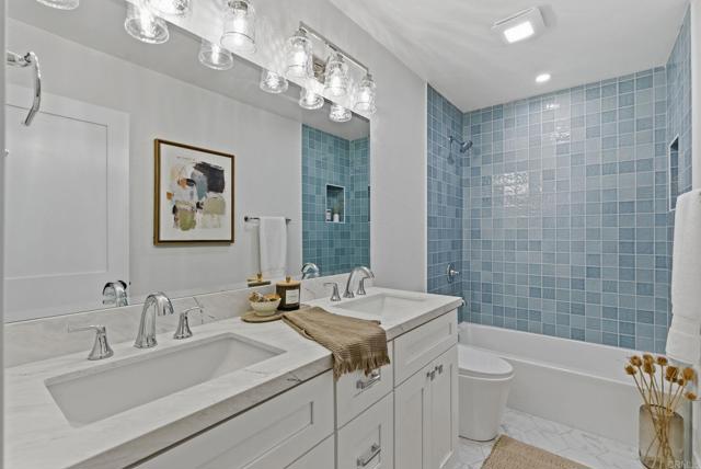 Detail Gallery Image 38 of 41 For 2002 Ladera Ct, Carlsbad,  CA 92009 - 4 Beds | 2 Baths