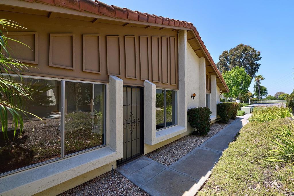 319 Volney Lane - photo 4