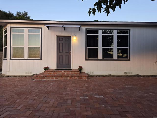 Detail Gallery Image 6 of 38 For 15325 Adams Dr, Pauma Valley,  CA 92061 - 3 Beds | 2/1 Baths