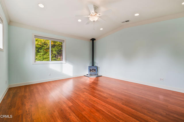 16611 Pearl Ranch Road, Fort Bragg CA: https://media.crmls.org/mediaz/c1422925-4034-4d9b-8194-de253197f64e.jpg