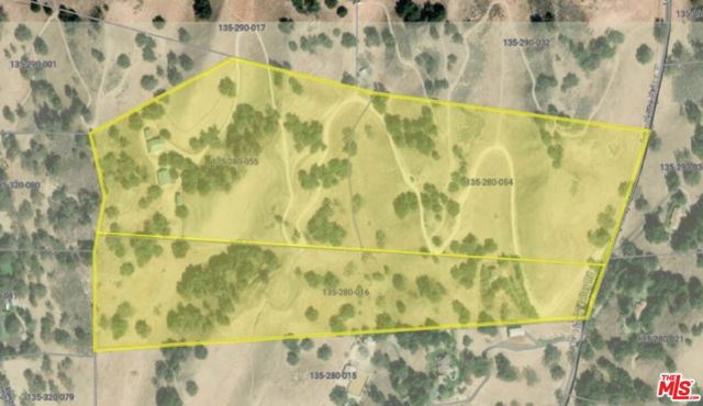 3349 Long Valley Road, Santa Ynez CA: https://media.crmls.org/mediaz/c142eeda-9d76-42ea-9200-f8d67e58093e.jpg