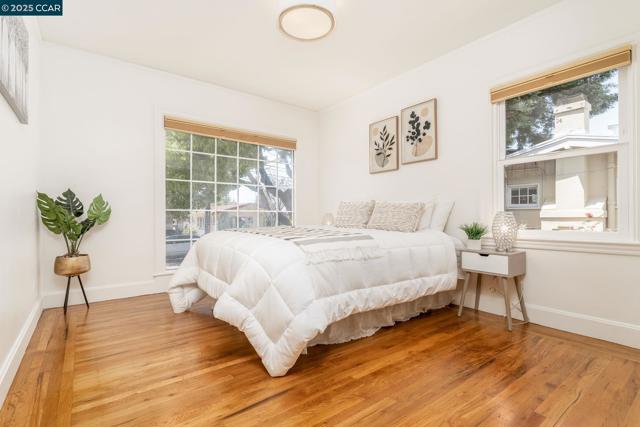 837 San Carlos Ave, Albany CA: https://media.crmls.org/mediaz/c1433b21-55b8-49d2-9088-ac7409e715e2.jpg