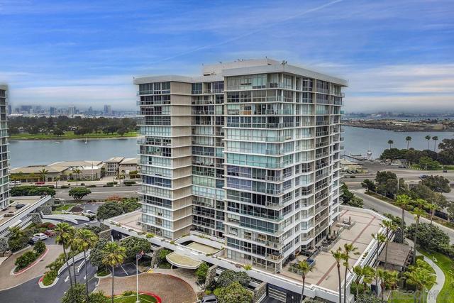 1820 Avenida del Mundo, Coronado CA: https://media.crmls.org/mediaz/c143e858-39b0-44ea-9ad7-a82ef0ddd4e9.jpg