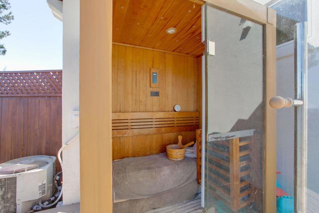 1438 Dolphin Court, San Marcos CA: https://media.crmls.org/mediaz/c1441f3f-51ea-4dae-afc0-077e813a5352.jpg