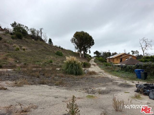 949 Las Lomas Avenue photo 21