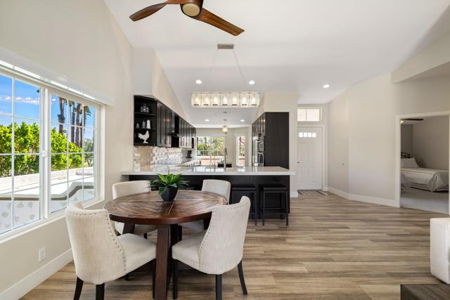 291 Vista Royale W Circle, Palm Desert CA: https://media.crmls.org/mediaz/c145a605-3f8d-4513-851b-ead98f13ffba.jpg