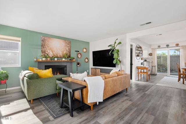 Detail Gallery Image 8 of 29 For 4906 Dunes St, Oxnard,  CA 93035 - 2 Beds | 2/1 Baths