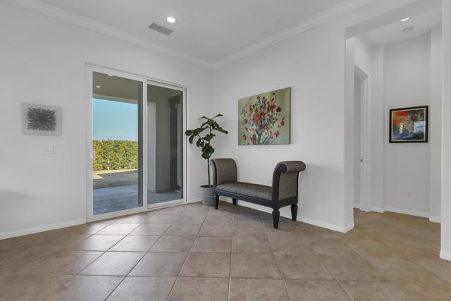 81800 Eagle Claw Drive, La Quinta CA: https://media.crmls.org/mediaz/c146b8b8-3795-4c40-b30e-62f9e6aaa6bf.jpg
