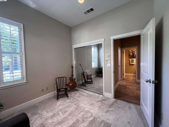 2344 Treadwell St, Livermore CA: https://media.crmls.org/mediaz/c146c1dd-2378-4cb2-b6c4-9756122aa38c.jpg