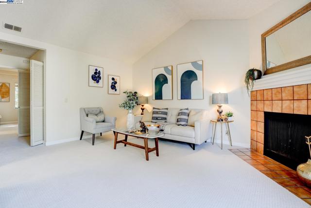 Image 11 of 51 For 6047 Joaquin Murieta Ave  F