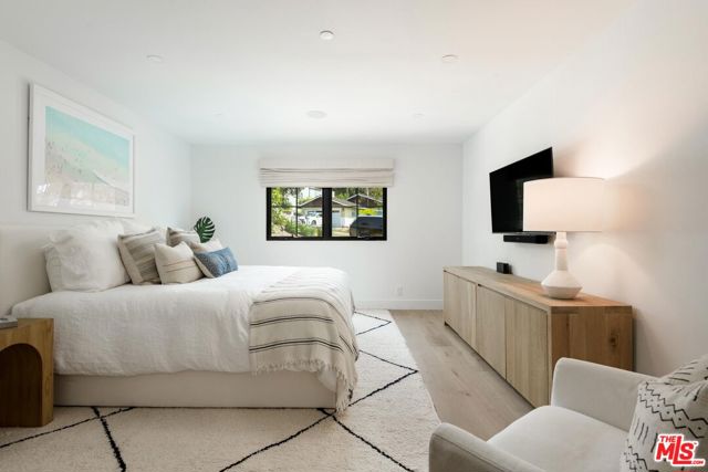 1250 Bel Air Drive, Santa Barbara CA: https://media.crmls.org/mediaz/c147a2f5-2ca2-478d-901d-1ab691980e6a.jpg