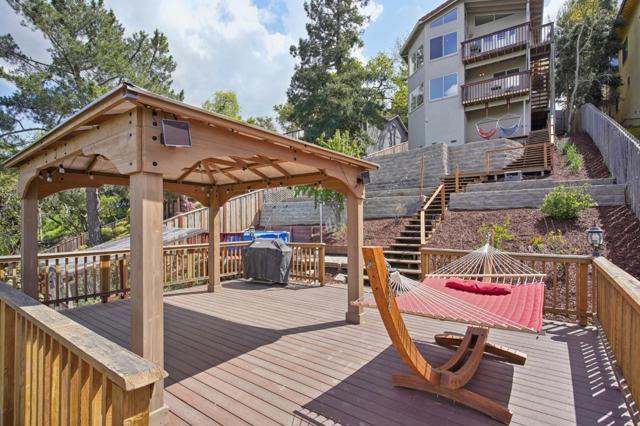 156 Springdale Way, Redwood City CA: https://media.crmls.org/mediaz/c14829b1-04c6-477a-8d87-871aa483e25f.jpg