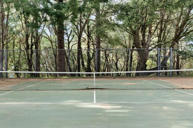 18319 Las Cumbres Road, Los Gatos CA: https://media.crmls.org/mediaz/c14855a7-290e-43b3-9a8f-6cd9c300a33c.jpg