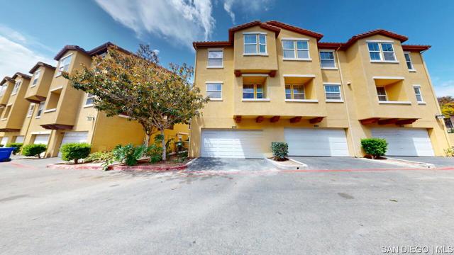 1866 E 12th ST, National City CA: https://media.crmls.org/mediaz/c149f19e-e6fa-4f54-8814-bbcb8074392a.jpg