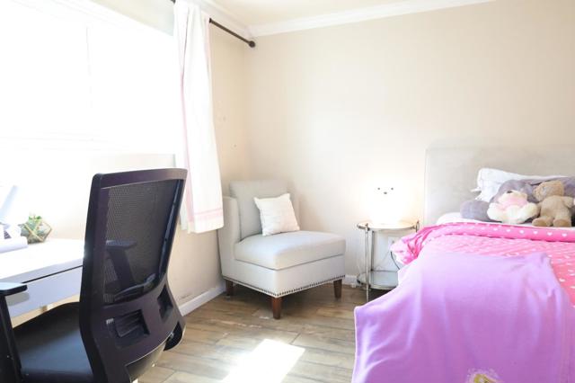 191 E El Camino Real, Mountain View CA: https://media.crmls.org/mediaz/c14c3615-2952-4c9c-b353-f6ec3ed85323.jpg