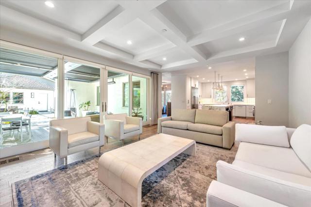 2101 Valparaiso Avenue, Menlo Park CA: https://media.crmls.org/mediaz/c14c82bd-c95a-40e0-bafa-71da443a8a2a.jpg
