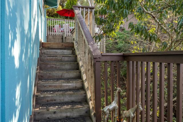 630 Encino Drive, Aptos CA: https://media.crmls.org/mediaz/c14dbcfe-a9ae-4b66-a44e-94a92e2ed02a.jpg