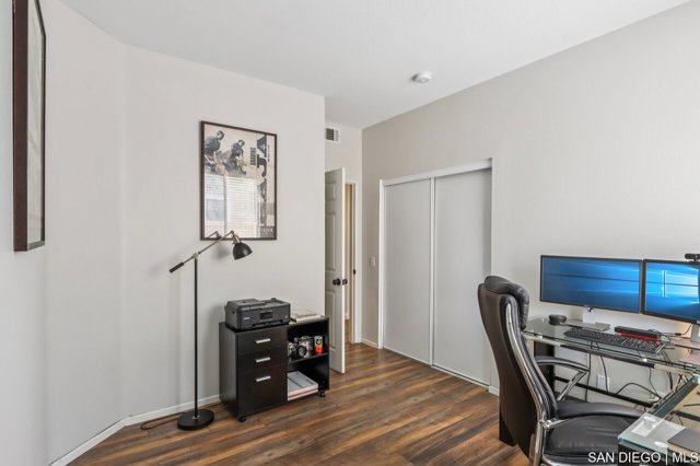 24641 Lincoln AVE, Murrieta CA: https://media.crmls.org/mediaz/c14e6b1b-9ba8-429b-9886-40978e9f77cc.jpg