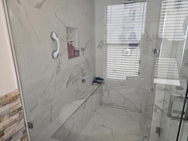 43075 Corte Fresca, Temecula CA: https://media.crmls.org/mediaz/c14e98da-5327-4d98-98f9-4ceeac1ce84a.jpg