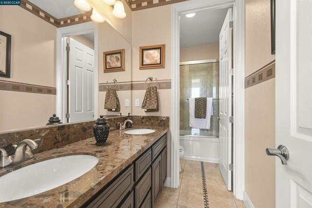 Image 29 of 60 For 3188 Ashbourne Cir