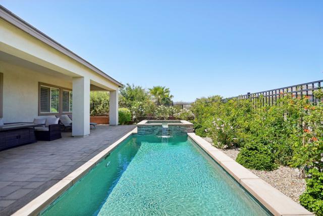 Image 35 of 75 For 82740 Timber Creek Way